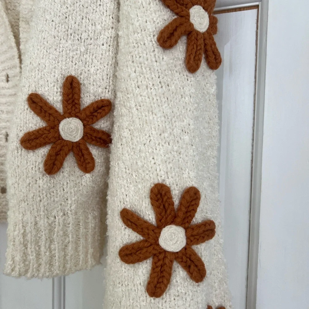 Altar’d State 3D Floral Cardigan NWT - Picture 7 of 11